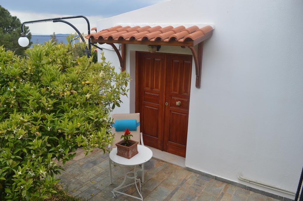 Villa Suites Lagonisi Luxury エクステリア 写真