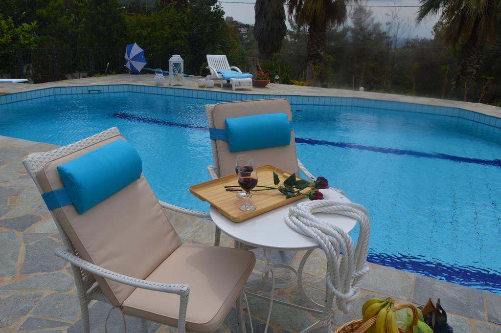 Villa Suites Lagonisi Luxury エクステリア 写真
