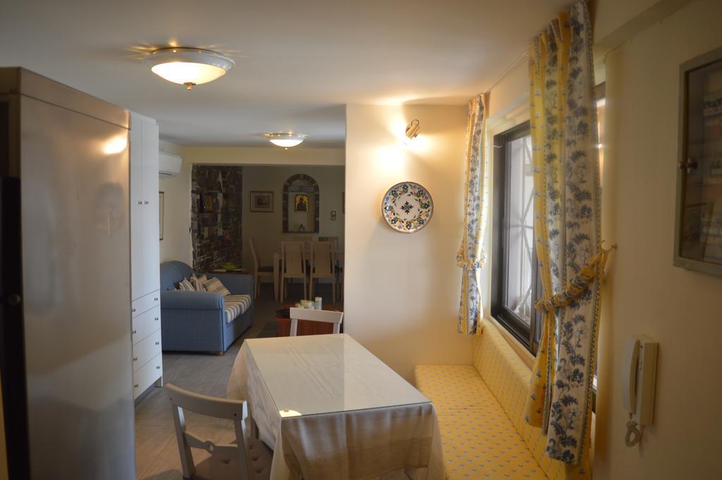 Villa Suites Lagonisi Luxury エクステリア 写真