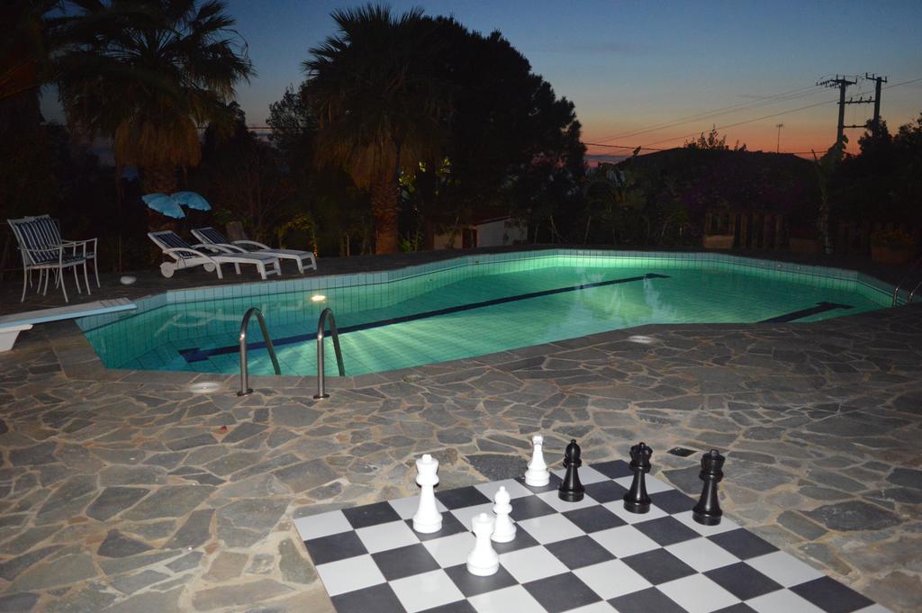Villa Suites Lagonisi Luxury エクステリア 写真