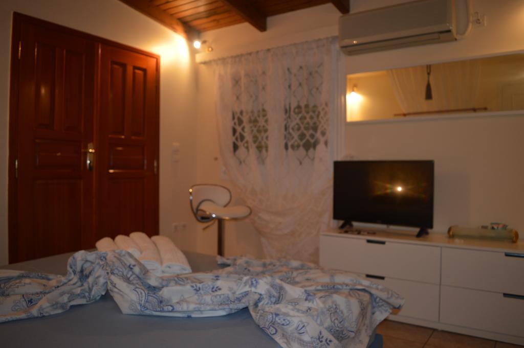 Villa Suites Lagonisi Luxury エクステリア 写真